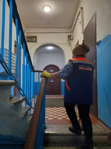 Уборка и санобработка подъездов многоквартирных домов сотрудниками ГРАД СЕРВИС осуществляется, как и всегда, в ежедневном режиме.