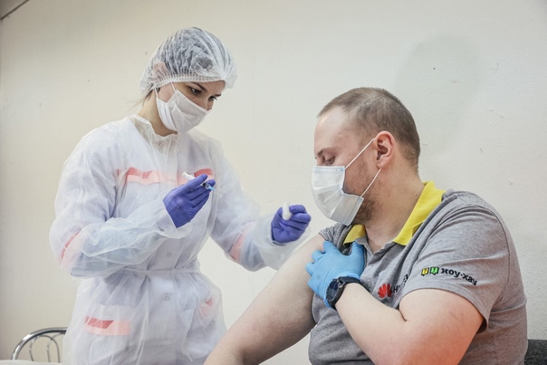 Вакцинацию сотрудников торгово-развлекательного комплекса Юнион в Железнодорожном провели специалисты поликлиники 12 Балашихинской