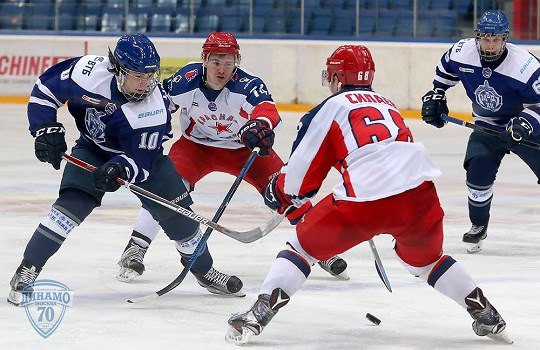 ХК МВД победил в Балашихе Красную армию В рамках первенства Молодёжной хоккейной лиги ХК МВД совершил небольшую сенсацию.