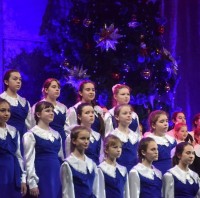 12 января 121 обучающийся 1-5 классов школ Балашихи приняли участие в традиционной Губернаторской Рождественской елке в Чеховском