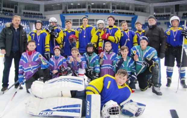 В Балашихе завершился турнир по хоккею «Золотая шайба» среди дворовых команд