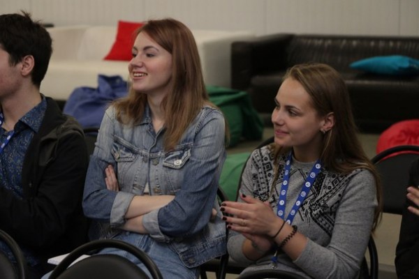 Юная активистка из Балашихи Кристина Долгова приняла участие во Всероссийском образовательном молодежном медиафоруме, который прошел Управление по физической культуре, спорту и работе с молодежью Бала