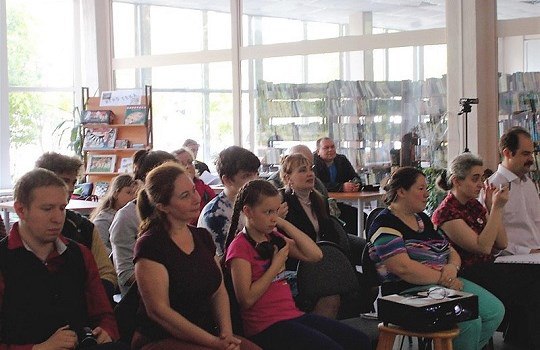 Состоялось закрытие очередного творческого сезона Клуба молодых поэтов Новая лира В городской юношеской библиотеке состоялось закрытие