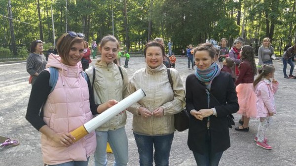 30 мая в Городском Парке Культуры и Отдыха специалисты МБУ КМЦ Спутник провели концертную программу День без сигарет , посвященную