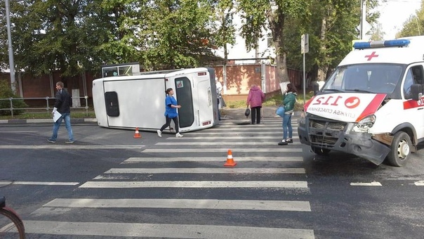 В Балашихе маршрутка столкнулась с машиной скорой помощи МОСКВА, 2 октября.