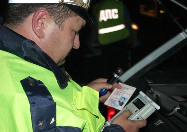 Сотрудники ГИБДД проверят водителей в Реутове на употребление алкоголя 5 января в Реутове в период с 22 00 до 00 00 часов сотрудниками