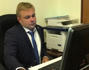 Максим Сураев провёл онлайн-приём жителей Балашихи В рамках тематической недели приёма граждан в Общественной приёмной местного