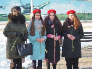 5 декабря в Сквере Ветеранов у памятного камня, состоялся торжественный митинг, посвященный началу контрнаступления советских войск
