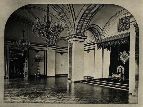 Фото: Екатерининский зал. Конец XIX века.